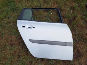 Врата задна дясна Рено Меган комби сива