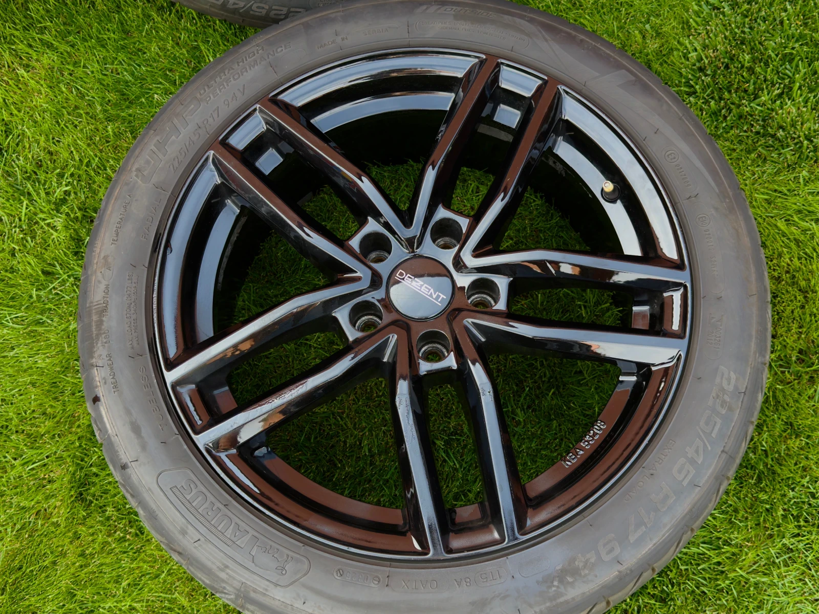 ���� � ������ 225/45R17 | Mobile.bg � ����������� 2