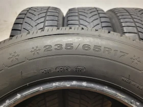 Гуми Зимни 235/65R17, снимка 7 - Гуми и джанти - 48202911