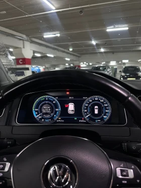 VW Golf E-GOLF 2020г., снимка 11