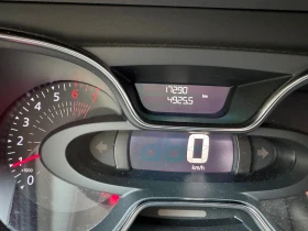 Renault Captur Tace 90, снимка 11