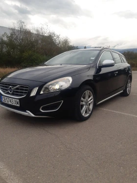 Volvo V60 D4 AWD, снимка 6