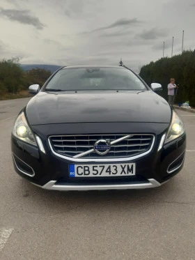 Volvo V60 D4 AWD, снимка 2