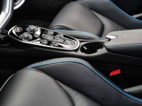 McLaren GT = Luxe= Carbon Ceramic Brakes Гаранция, снимка 9 - Автомобили и джипове - 45875569