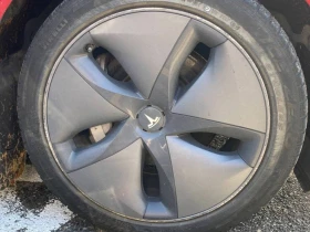 Tesla Model 3 CARFAX* *   *  | Mobile.bg    7