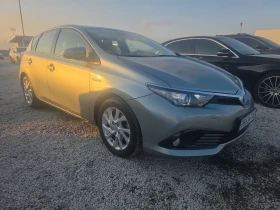 Toyota Auris 1.8Hibrib Navi Led