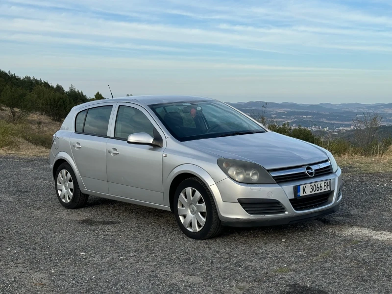 Opel Astra 1.7 CDTI 80HP, снимка 2 - Автомобили и джипове - 47195431