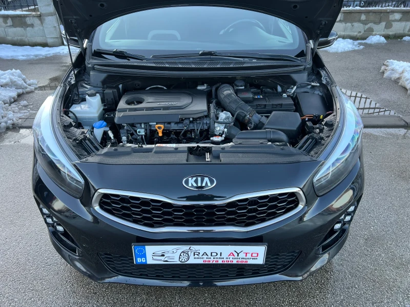 Kia Ceed 1.6CRDi, снимка 6 - Автомобили и джипове - 48437263