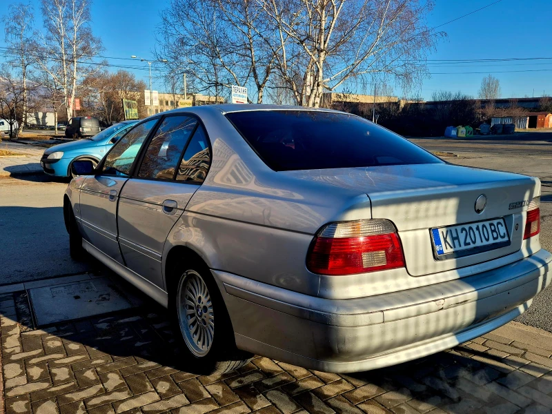 BMW 520, снимка 5 - Автомобили и джипове - 48546005