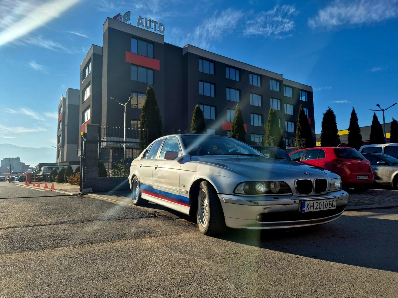 BMW 520, снимка 2 - Автомобили и джипове - 48546005