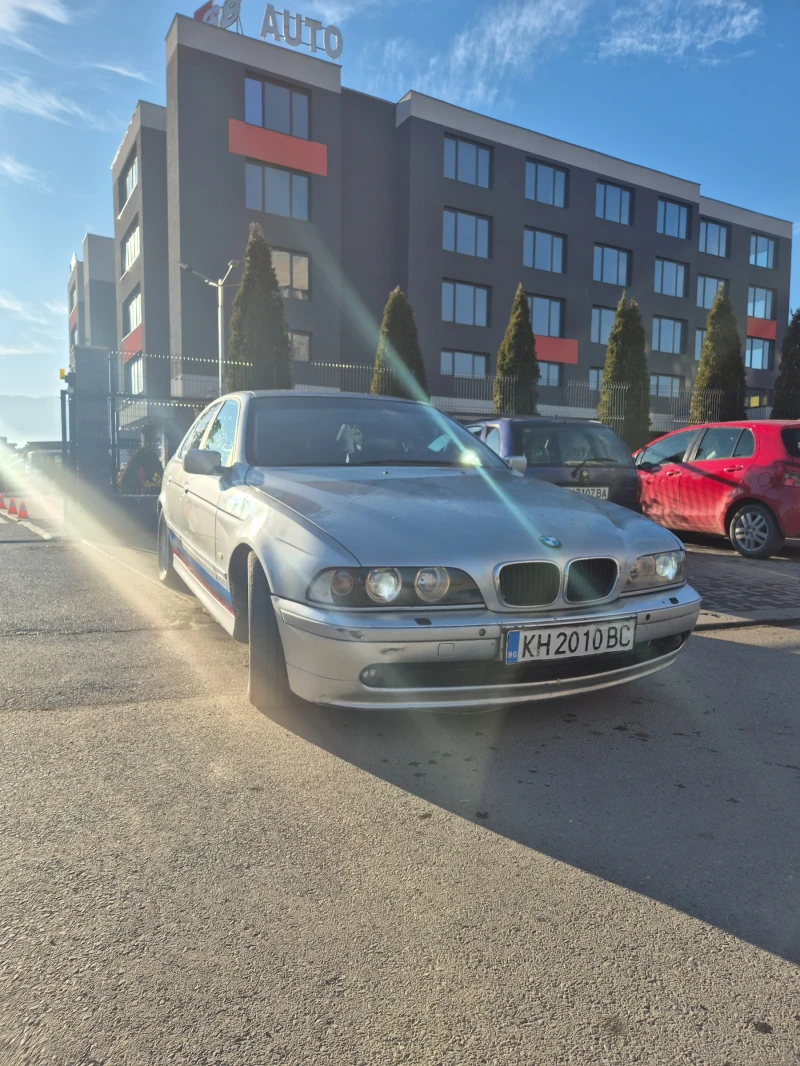 BMW 520, снимка 1 - Автомобили и джипове - 48546005