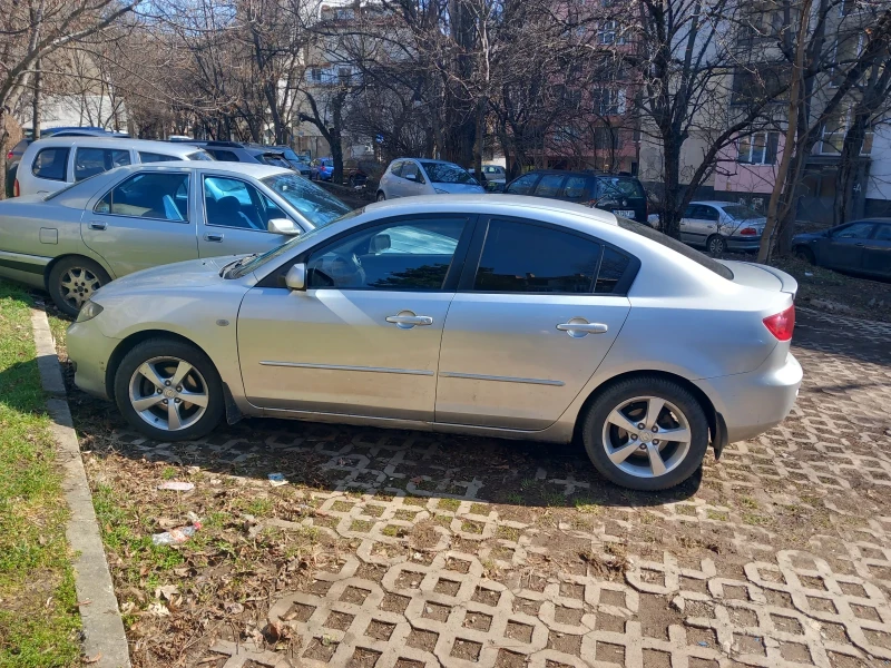 Mazda 3, снимка 2 - Автомобили и джипове - 49351532