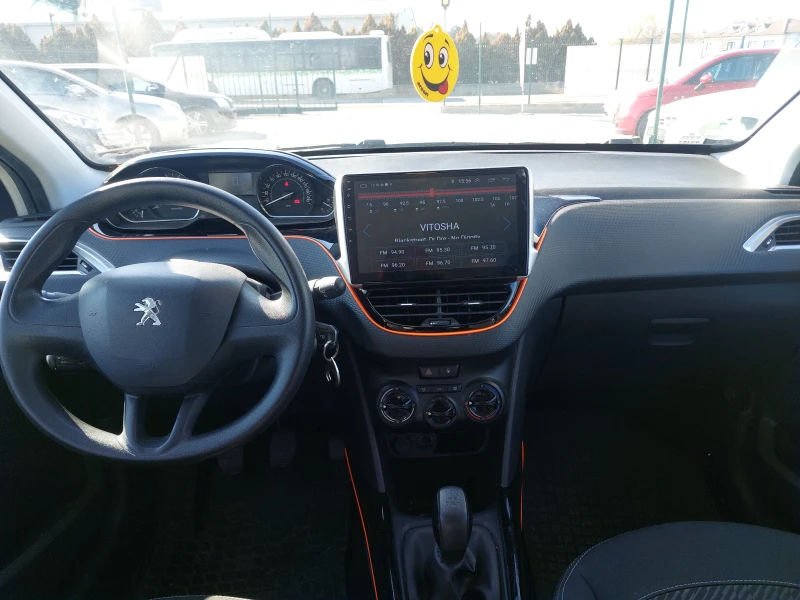 Peugeot 2008 1.2, снимка 11 - Автомобили и джипове - 49361372