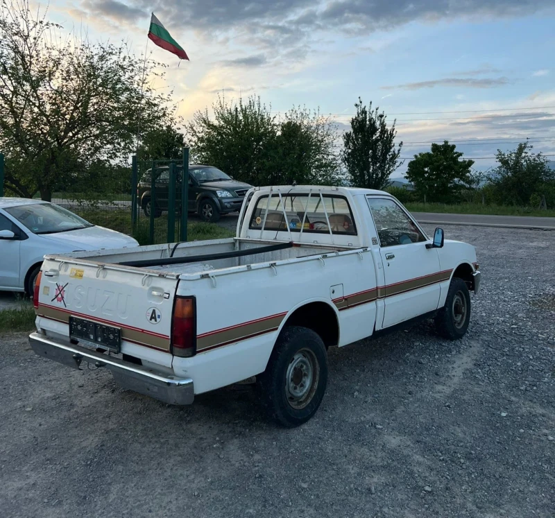 Isuzu D-max KBA 42 4x4 , снимка 5 - Автомобили и джипове - 50173533