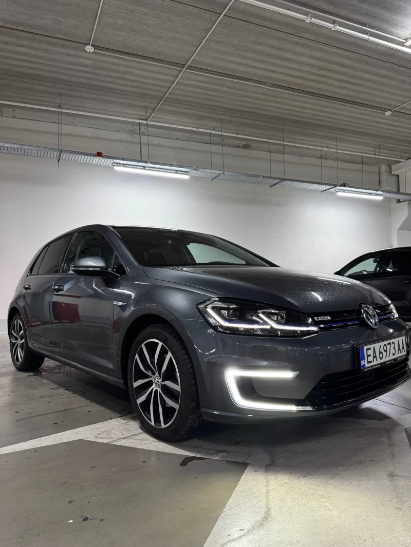 VW Golf E-GOLF 2020г., снимка 2 - Автомобили и джипове - 52298945