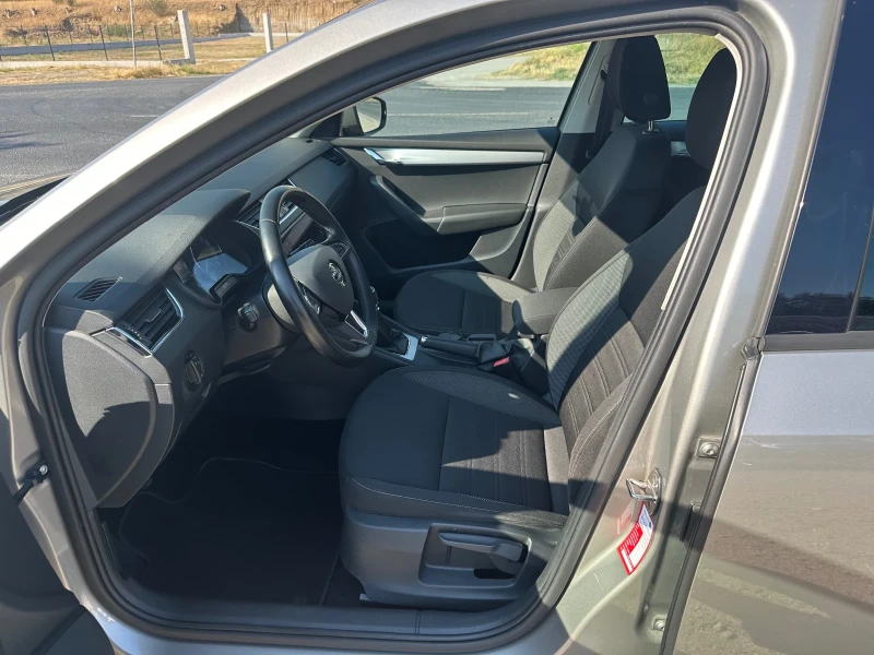 Skoda Octavia 1.6TDi 116ks, снимка 12 - Автомобили и джипове - 51265110