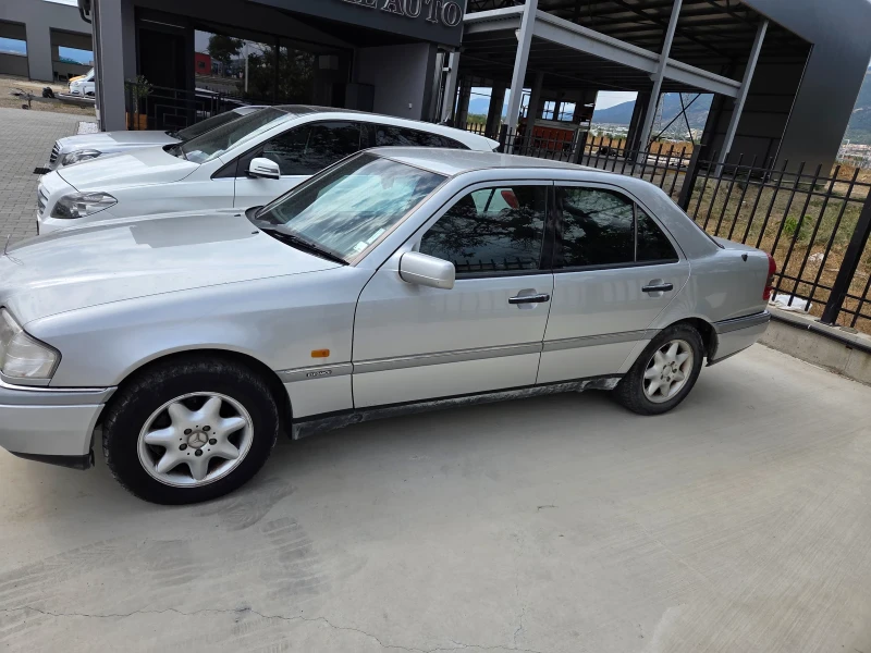 Mercedes-Benz C 220 220 d климатик