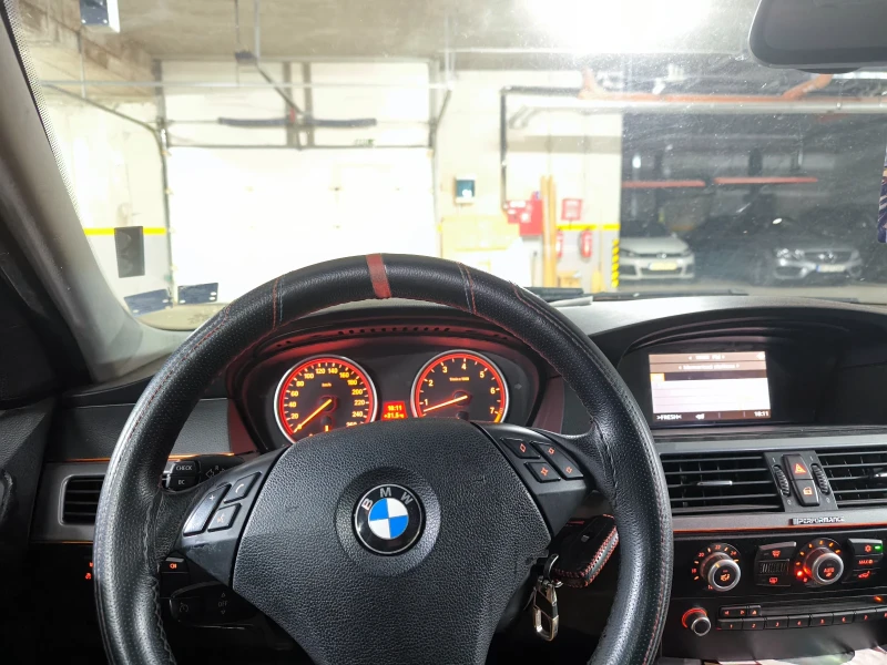 BMW 525, снимка 7 - Автомобили и джипове - 51583548