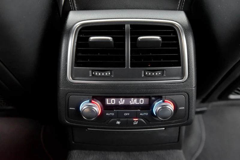 Audi A6 3.0tdi guattro, снимка 15 - Автомобили и джипове - 52103399