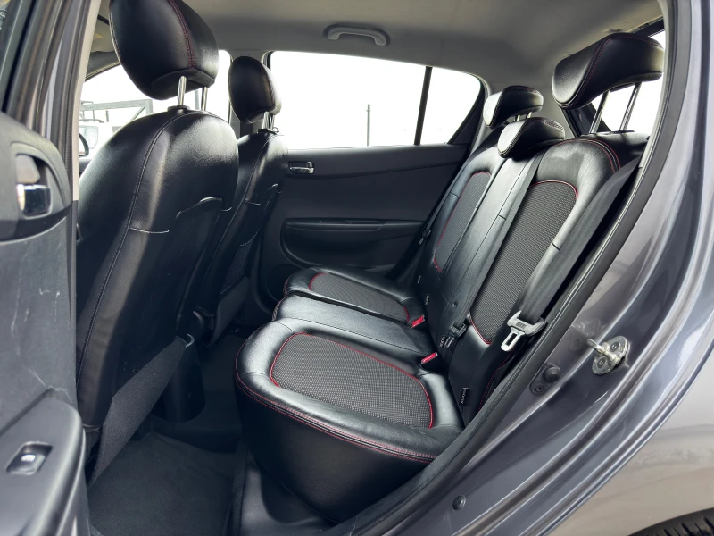 Hyundai I20 1.6 CRDi &#127465;&#127466;, снимка 14 - Автомобили и джипове - 52496931