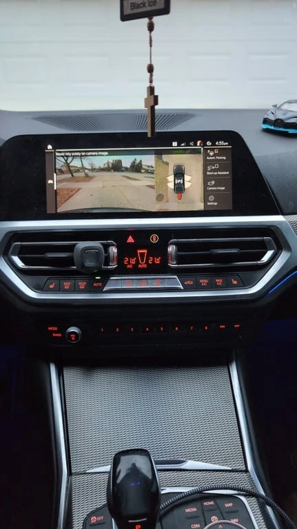 BMW 330 * 330i xDrive * CARFAX * БЕЗ ПЪРВОНАЧАЛНА ВНОСКА - изображение 9