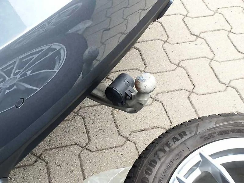 BMW i4 eDrive40 Leather LED Navi Camera HeadUp , снимка 14 - Автомобили и джипове - 56733502