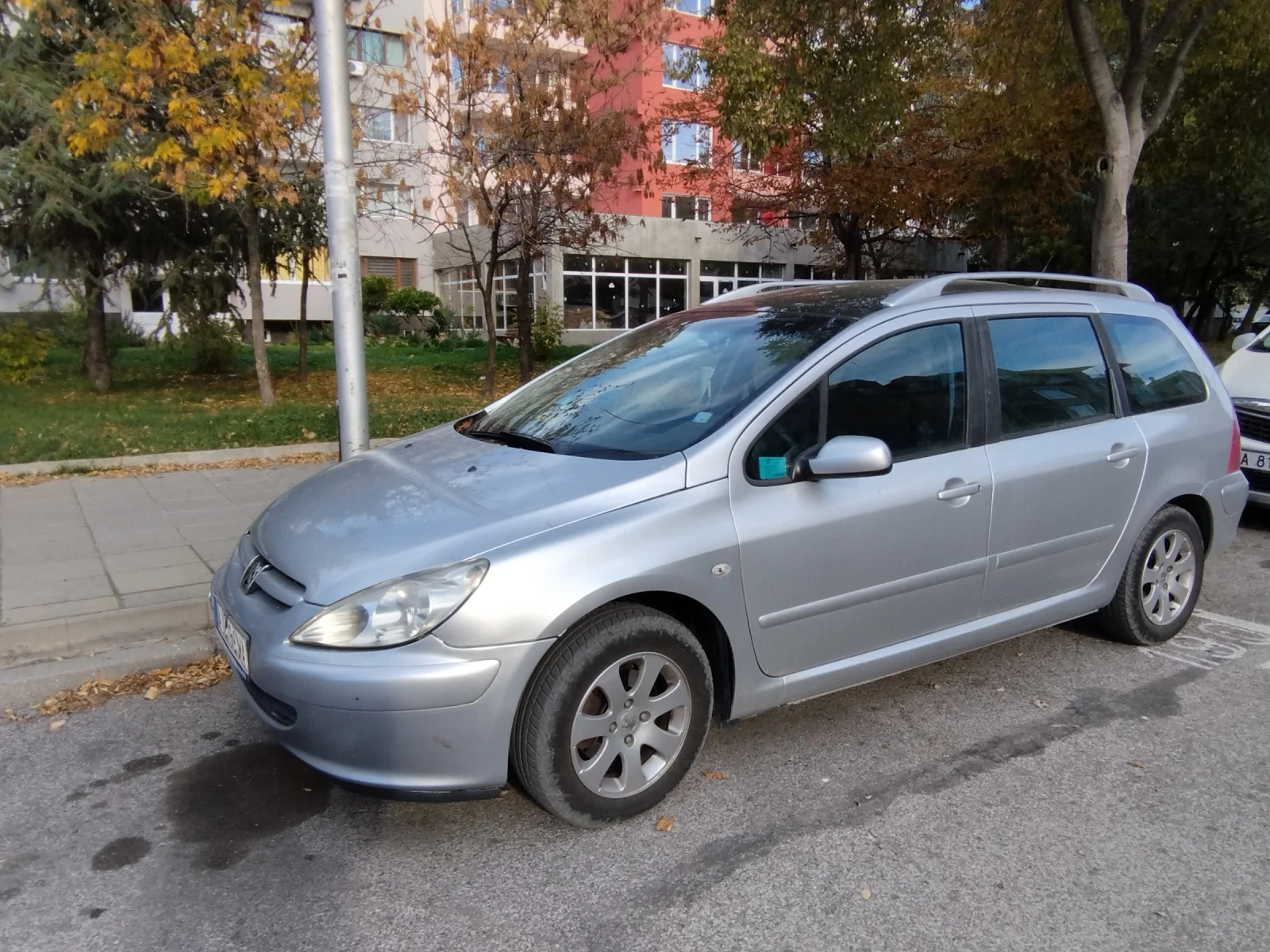 Peugeot 307 SW HDI - изображение 8