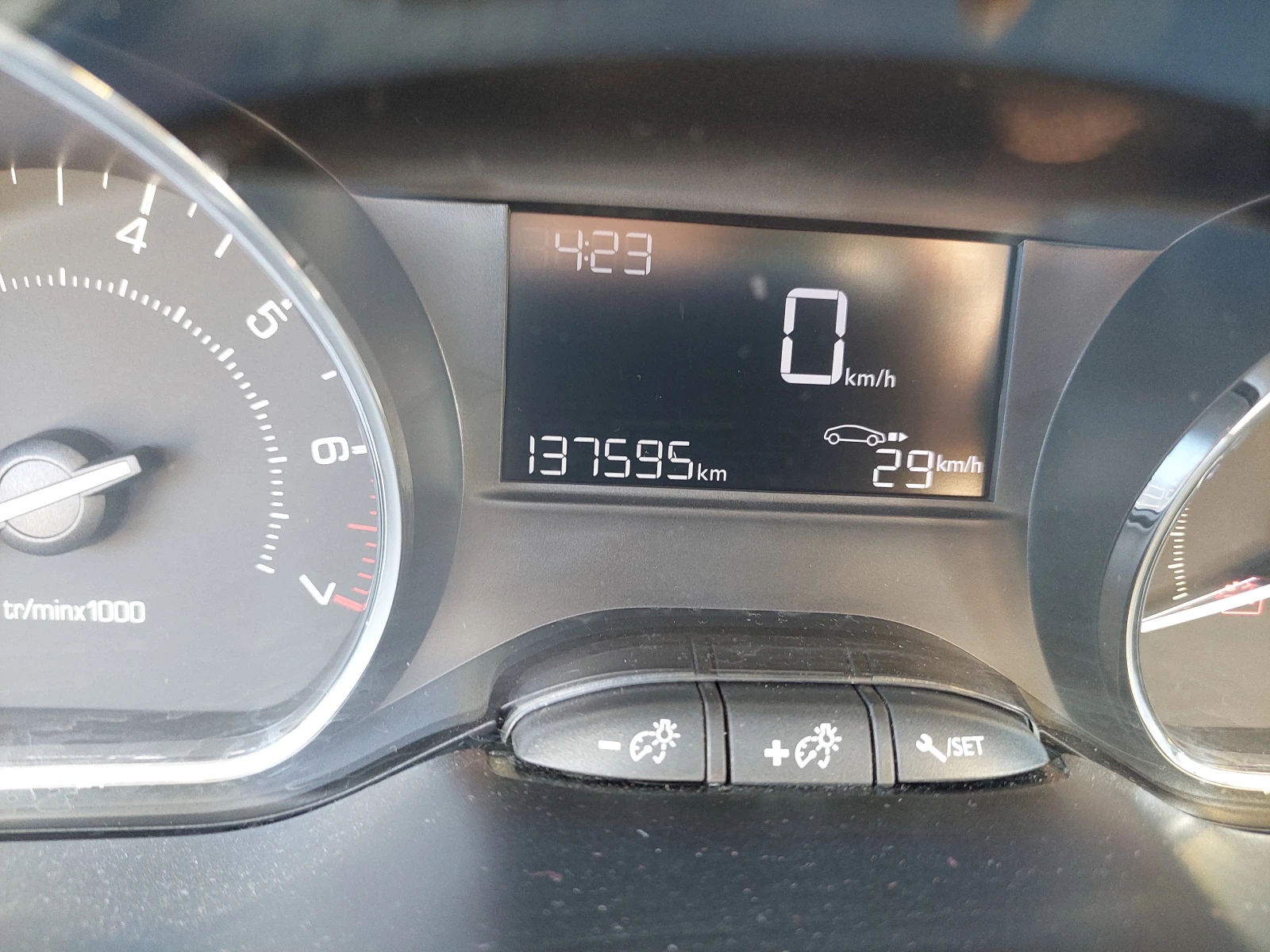 Peugeot 2008 1.2 | Mobile.bg   14