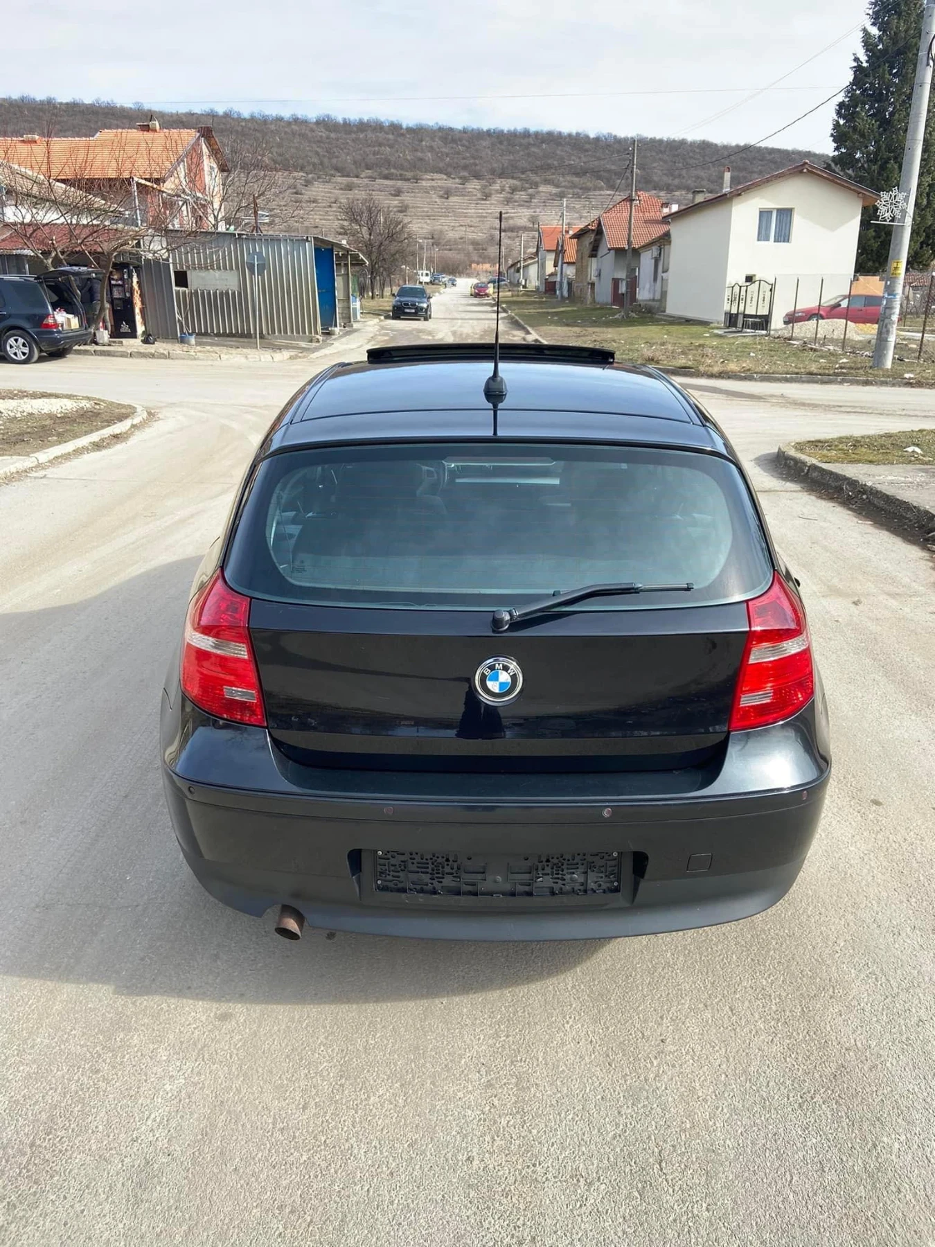 BMW 118 2.0 facelift - изображение 9