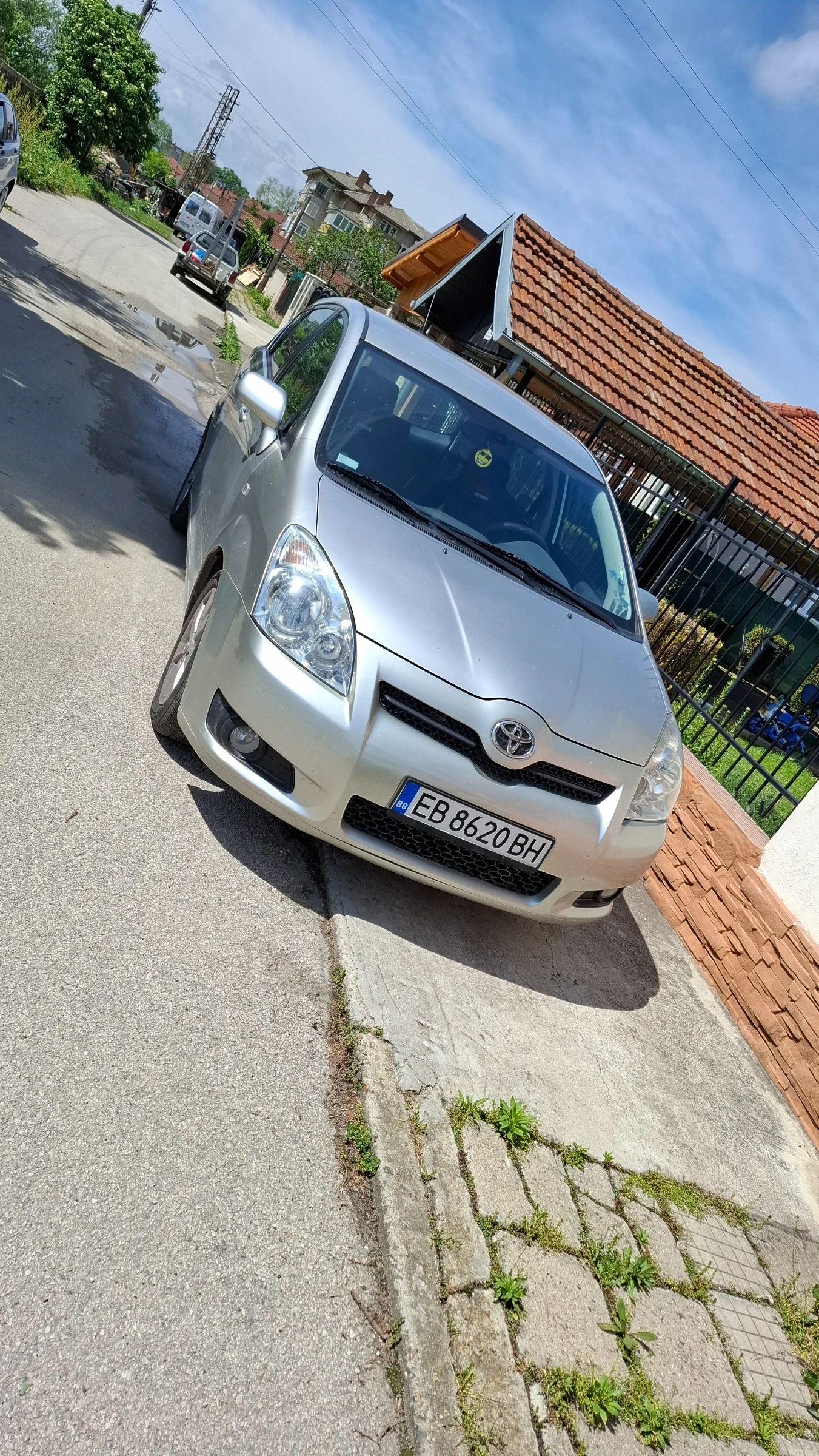 Toyota Corolla verso  - изображение 2