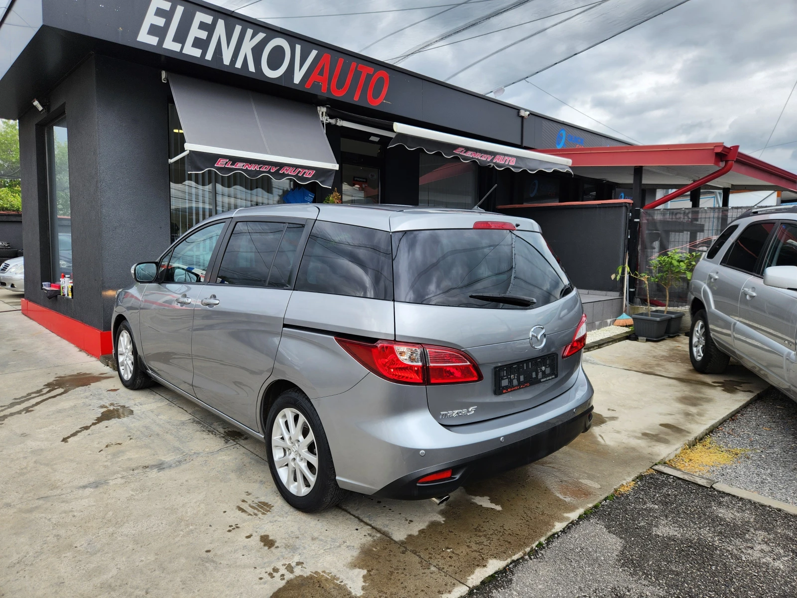 Mazda 5 2.0I-144к.с 6+ 1м-АВТОМАТИК-НАВИГАЦИЯ-ШВЕЙЦАРИЯ - изображение 6
