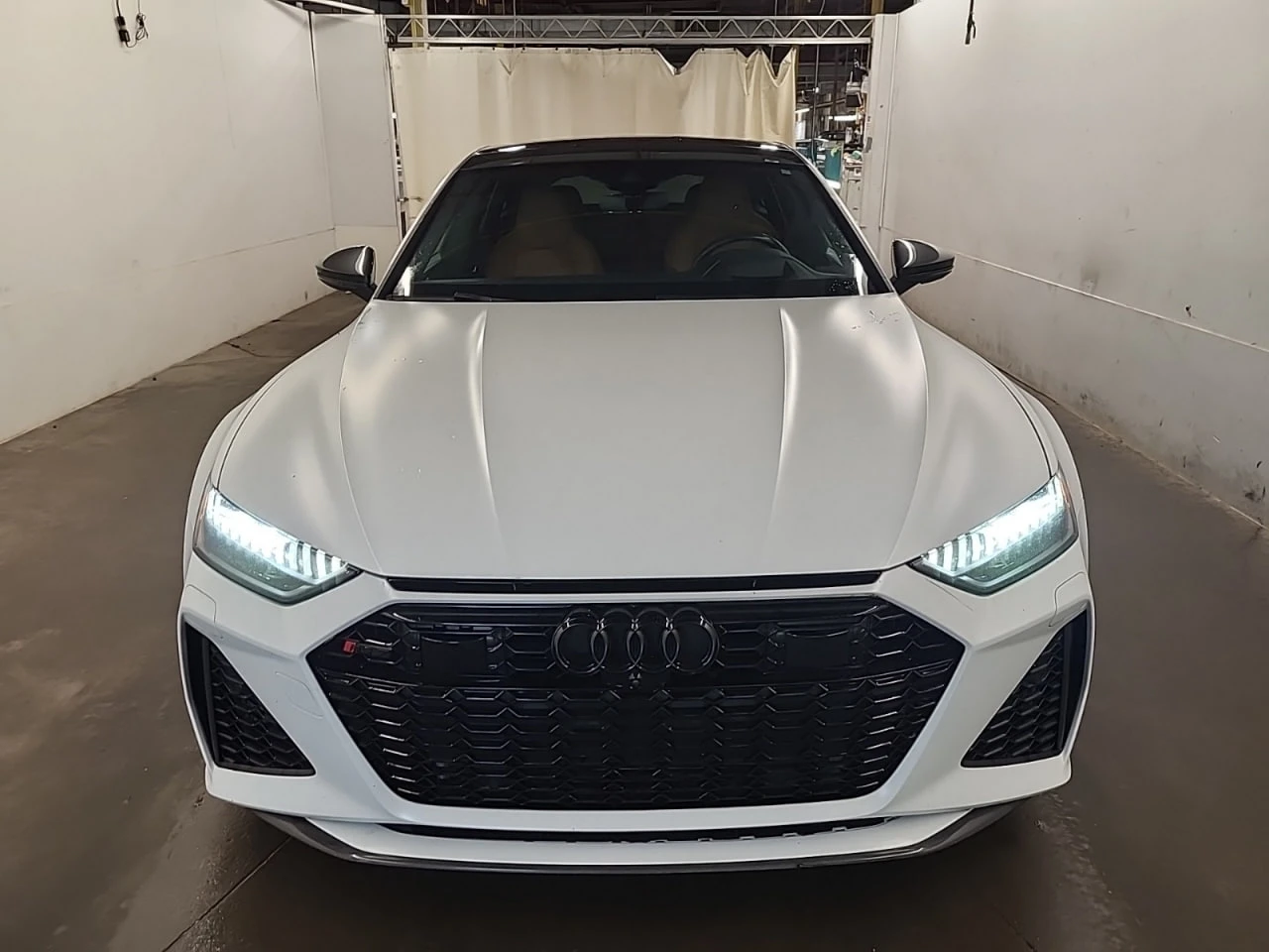 Audi Rs7 * CARFAX * АВТО КРЕДИТ * ЦЕНА ДО БГ! - изображение 2