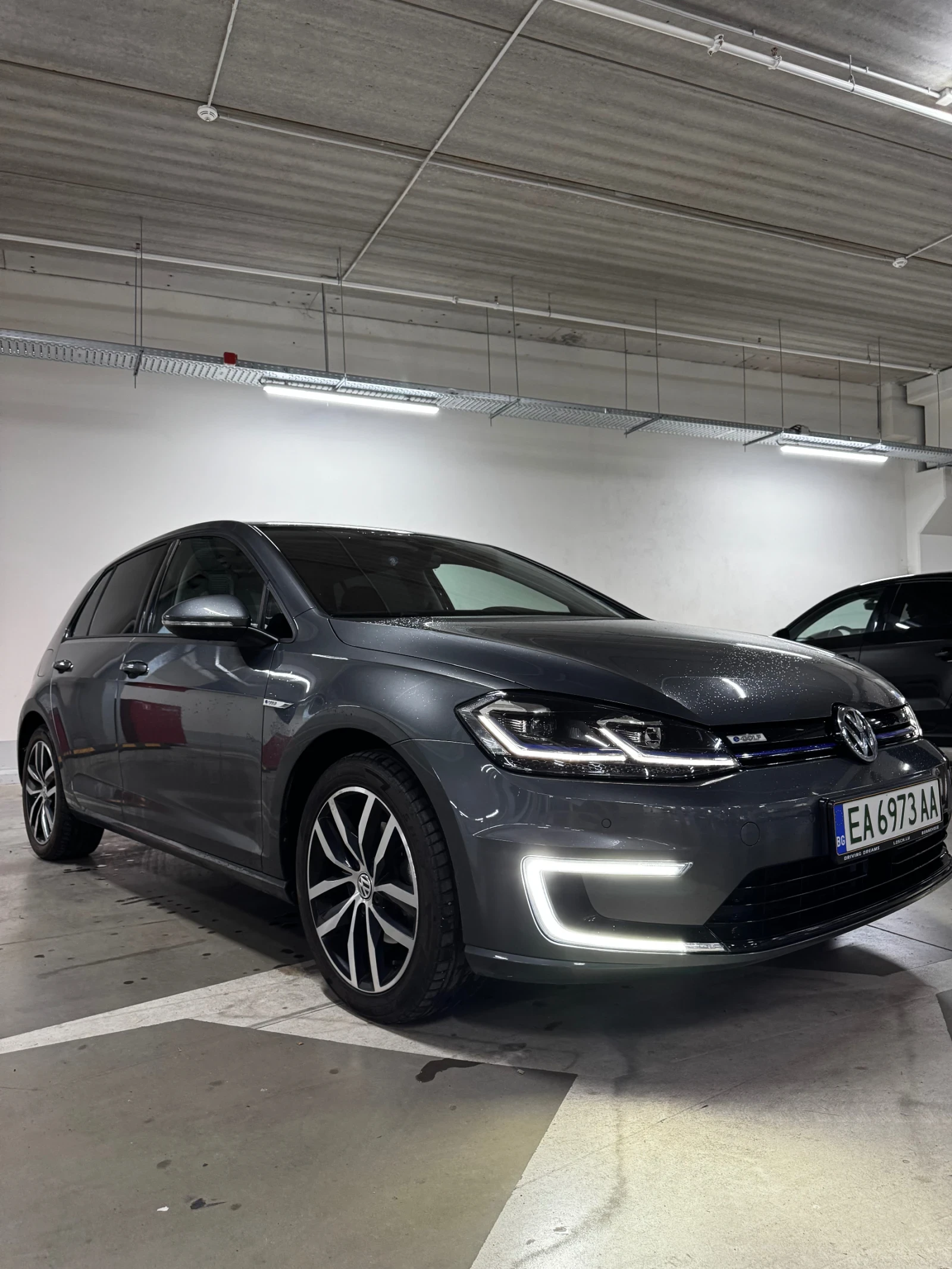VW Golf E-GOLF 2020г. - изображение 2