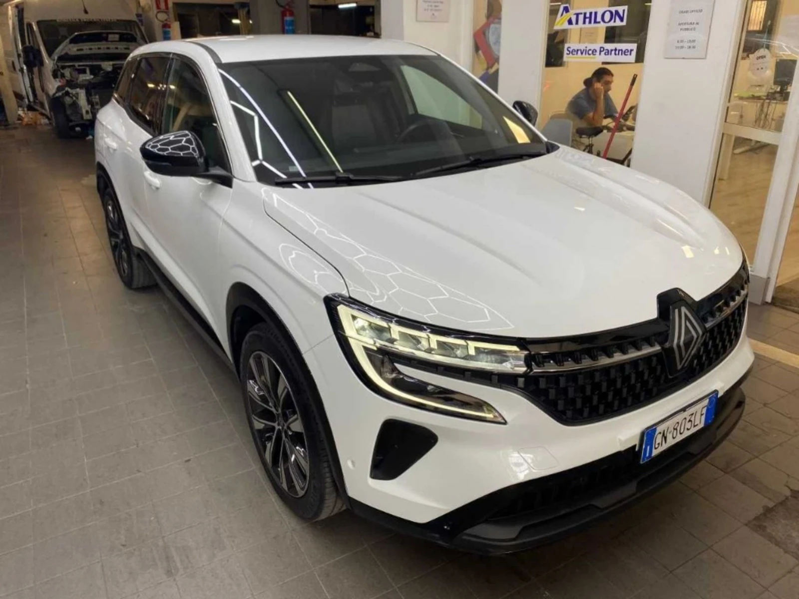 Renault Austral 1.3 Techno 158hp 17000km - изображение 2
