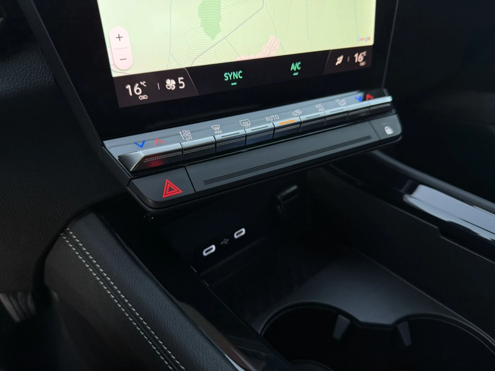 Renault Austral 1.3 Techno 158hp 17000km SALE | Mobile.bg — изображение 9