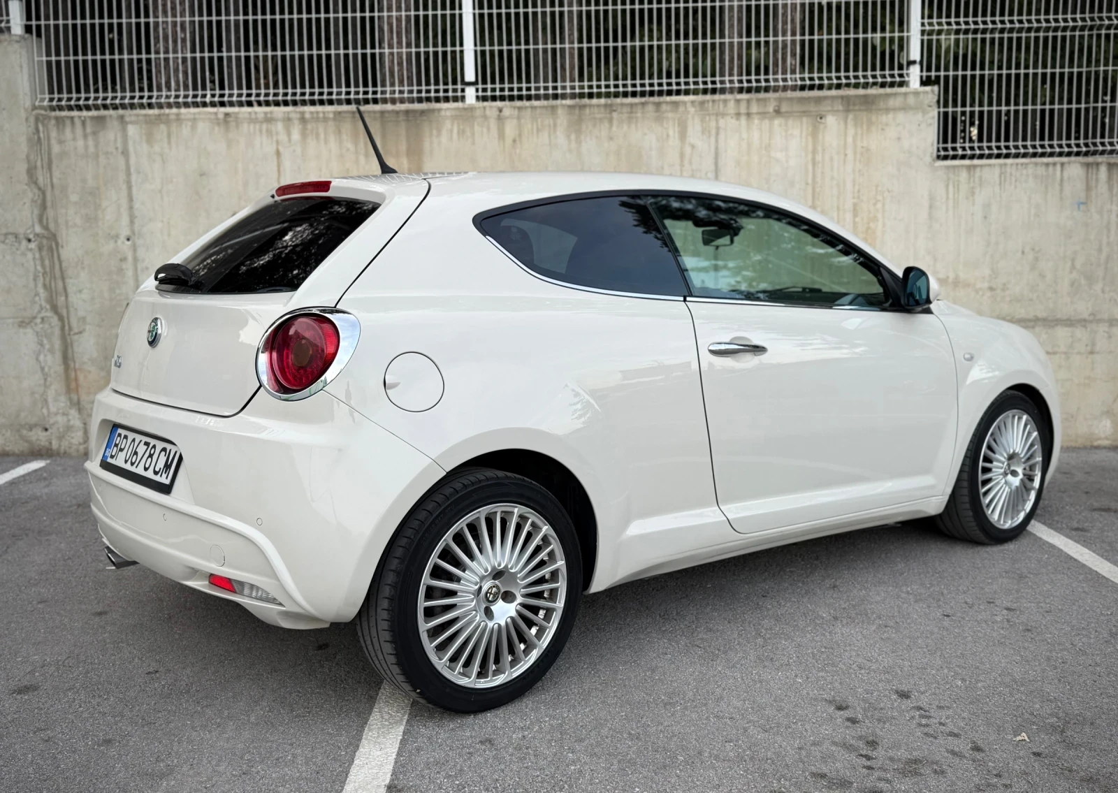 Alfa Romeo MiTo 1.4 Turbo / Bose / Каско - изображение 6