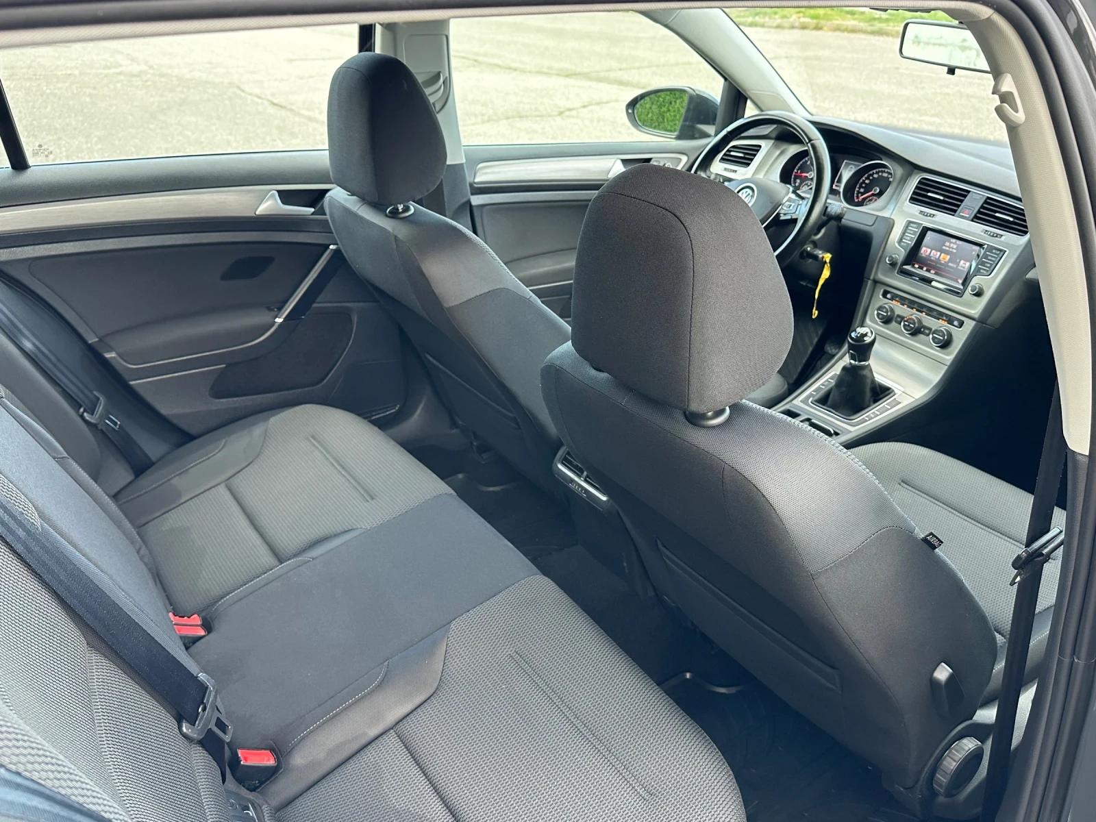 VW Golf 1.6TDI-105k. 160000k | Mobile.bg   11