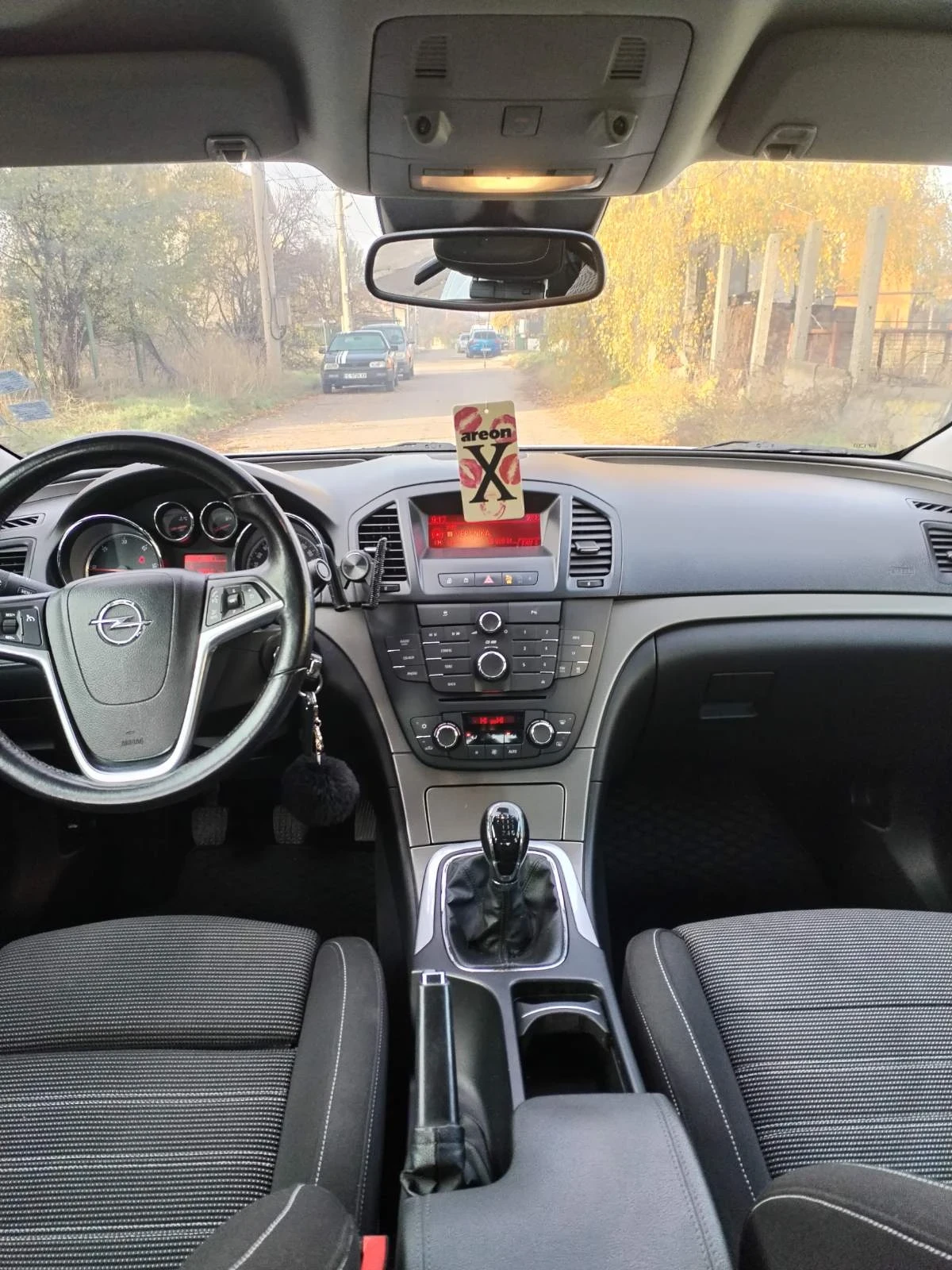 Opel Insignia 2.0  CDTI 160 - изображение 9