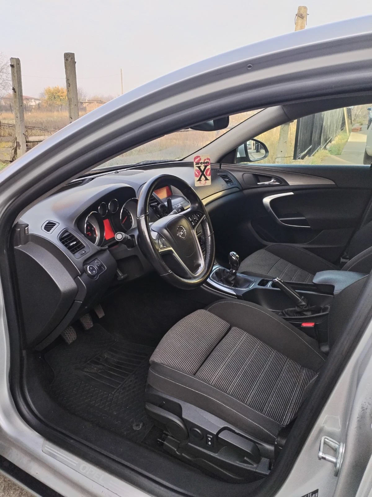 Opel Insignia 2.0  CDTI 160 - изображение 8