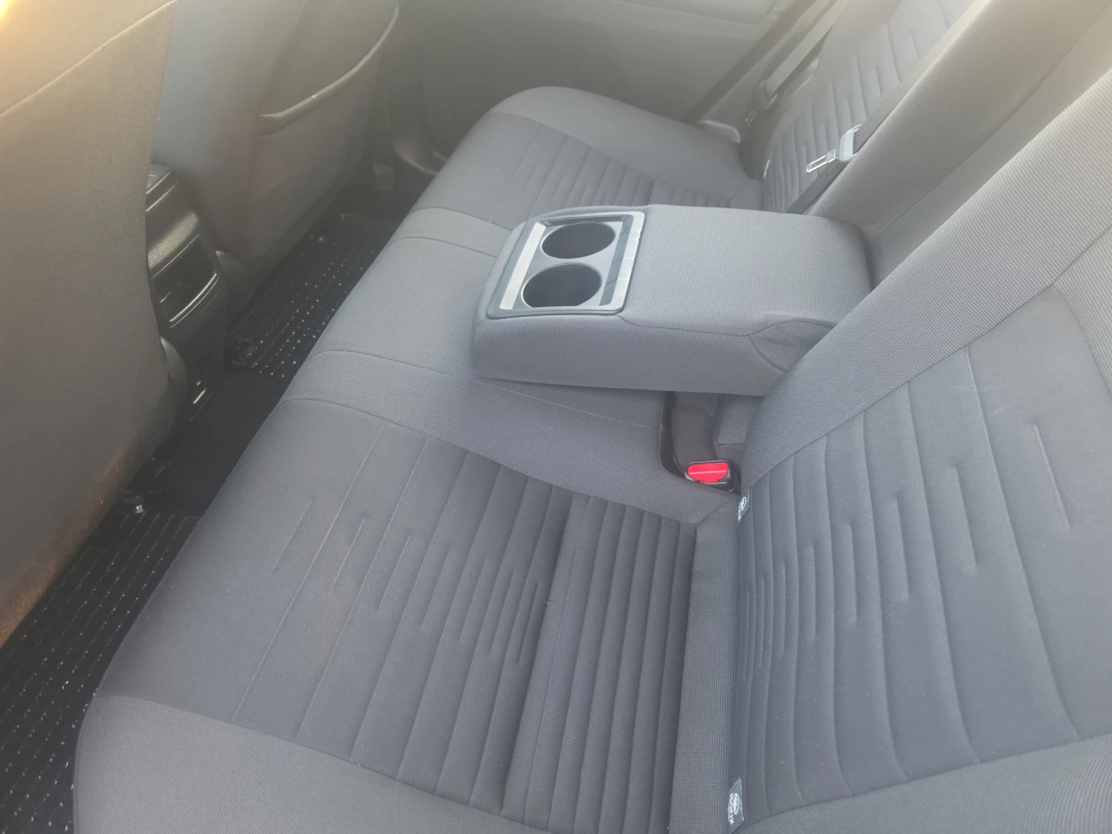 Toyota Auris 1.8Hibrib Navi Led | Mobile.bg � ����������� 16