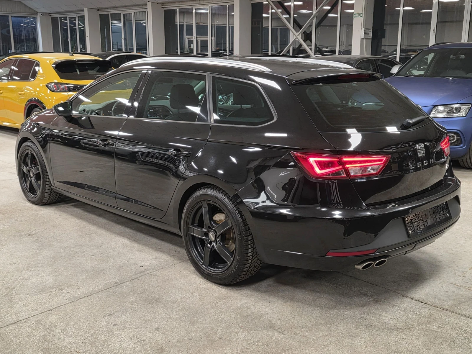 Seat Leon 2.0TDI | DSG | FR, снимка 4 - Автомобили и джипове - 53827756