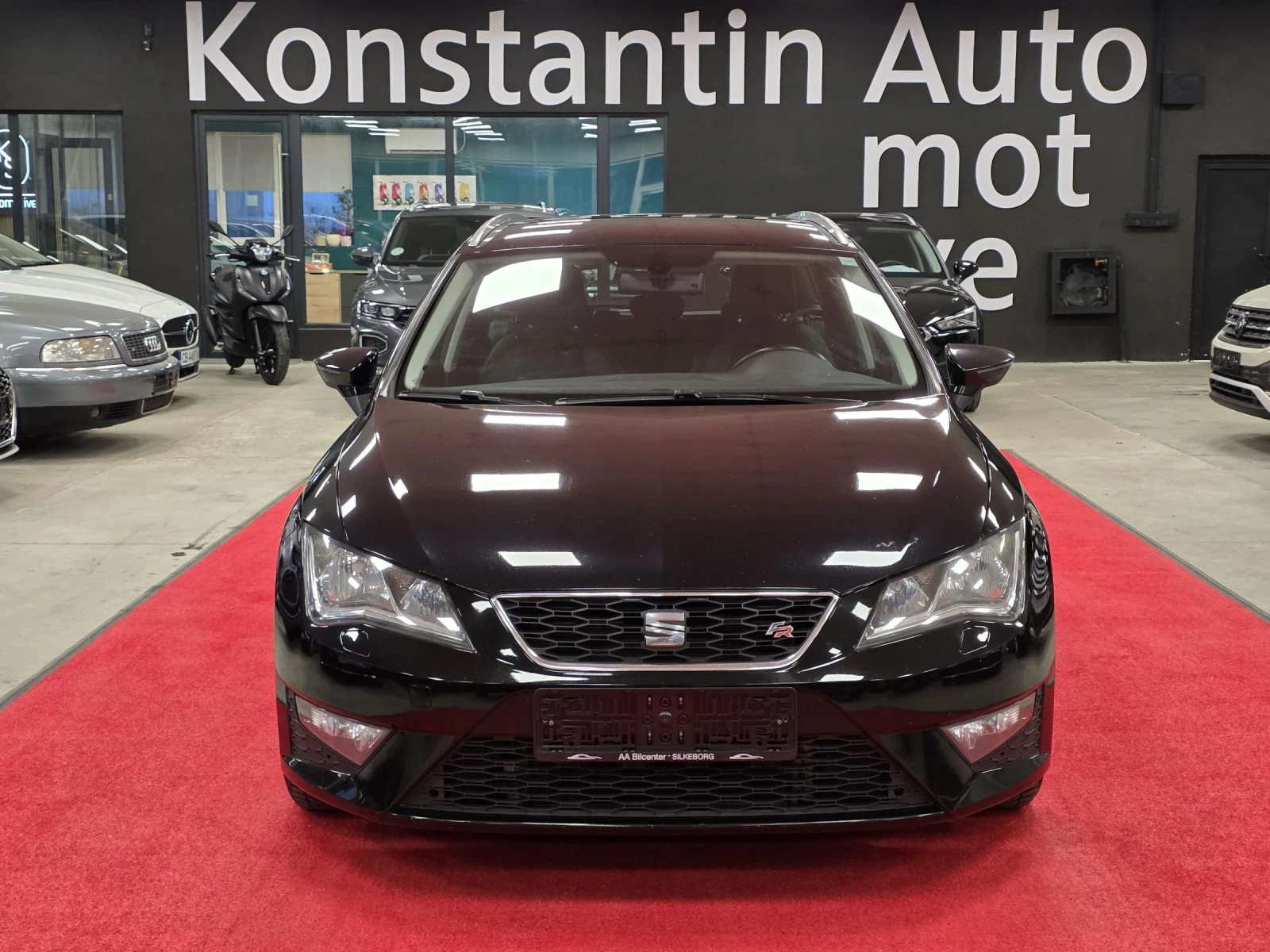 Seat Leon 2.0TDI | DSG | FR, снимка 1 - Автомобили и джипове - 53827756