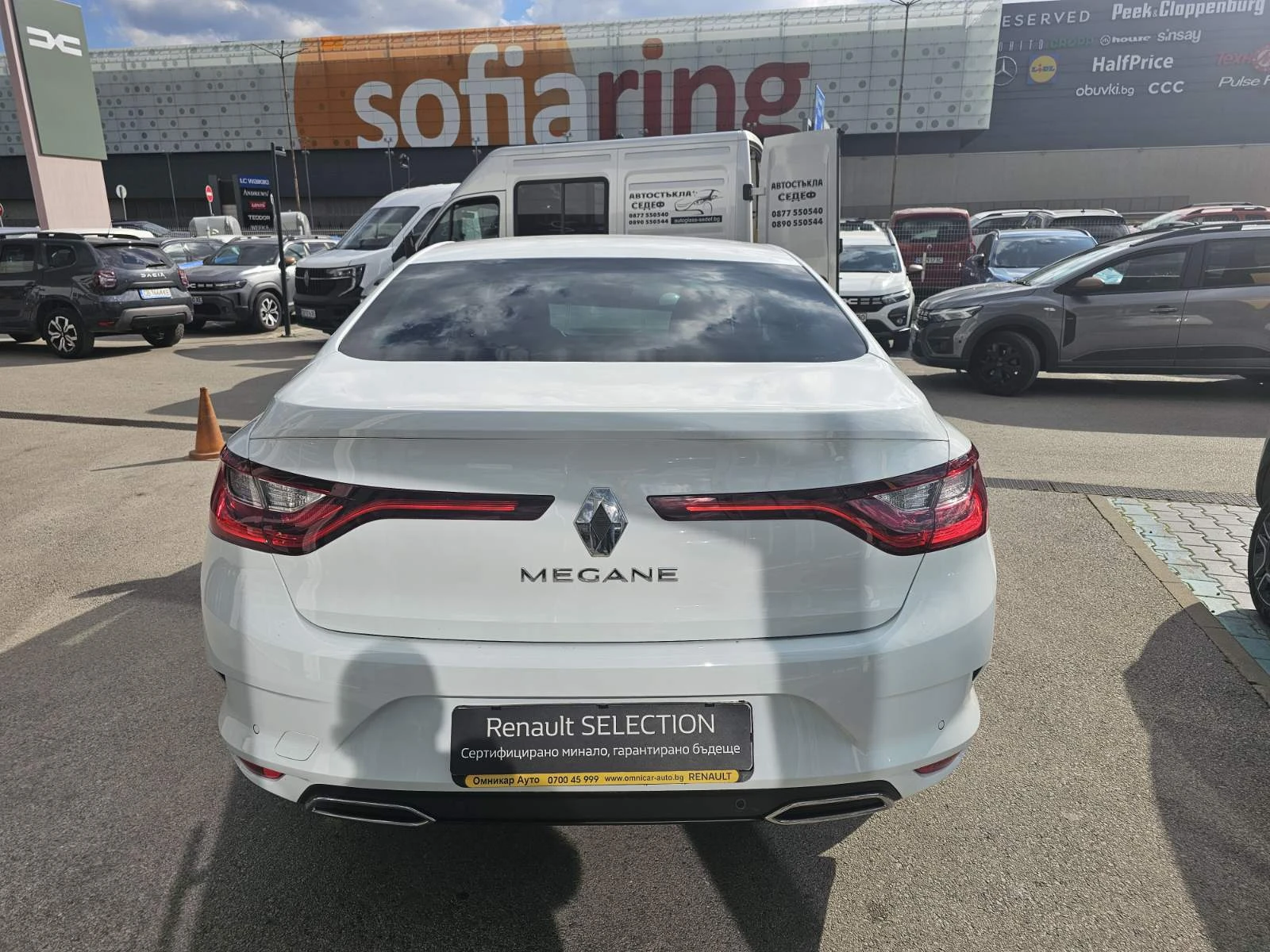 Renault Megane 1.3 TCe 140 EDC, снимка 6 - Автомобили и джипове - 53989368