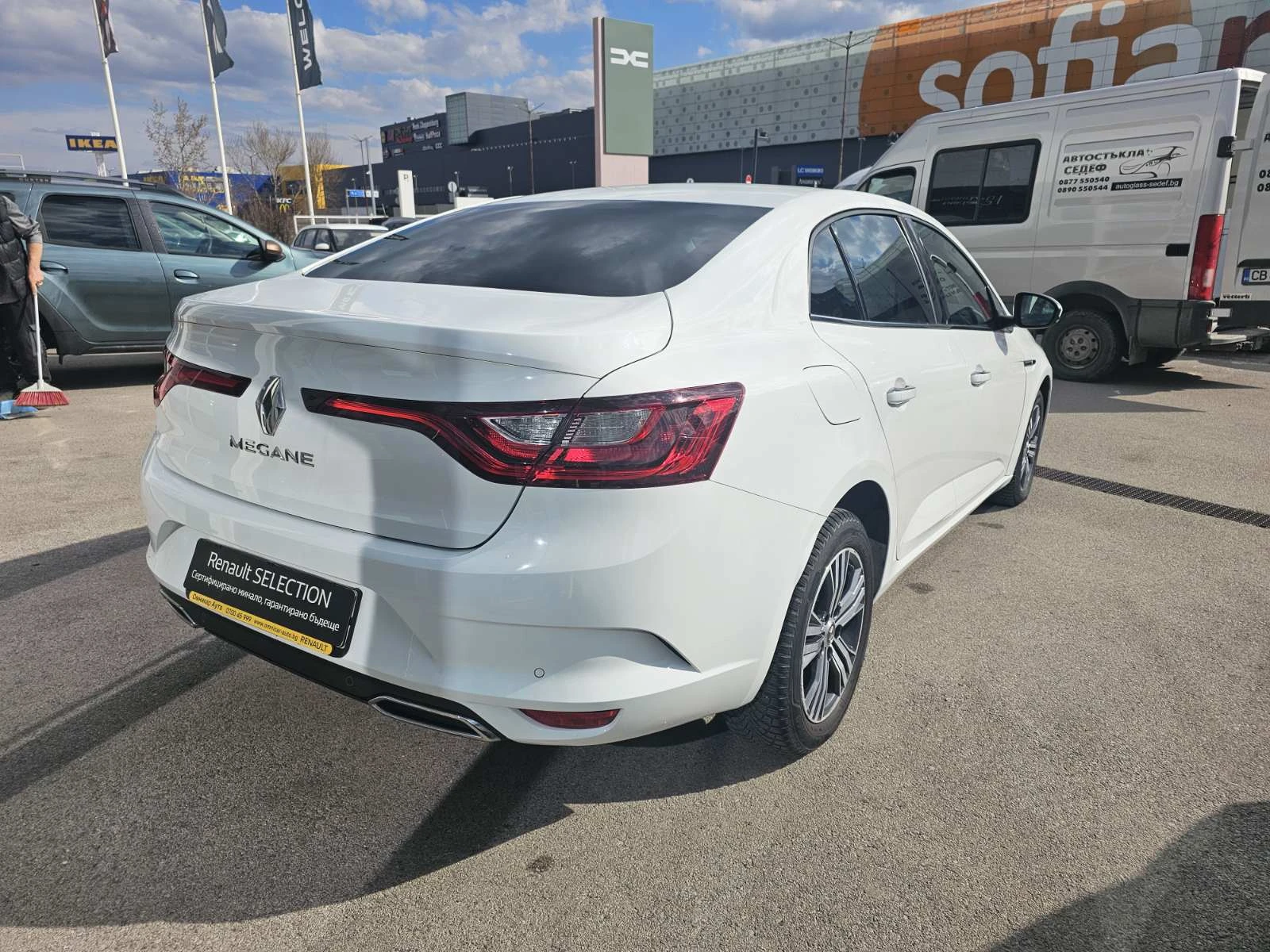 Renault Megane 1.3 TCe 140 EDC, снимка 5 - Автомобили и джипове - 53989368