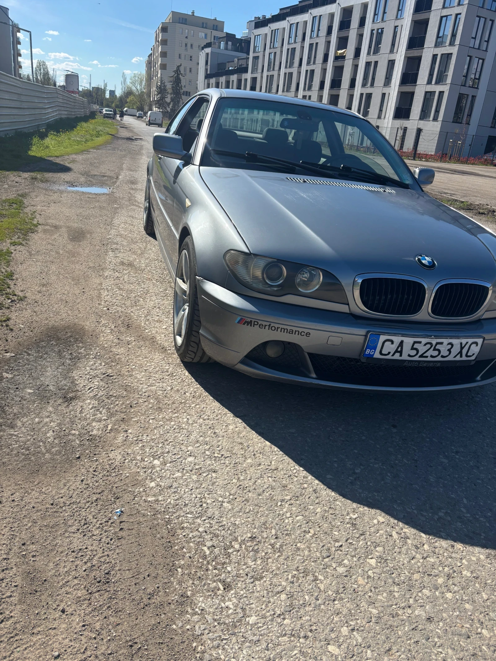 BMW 320