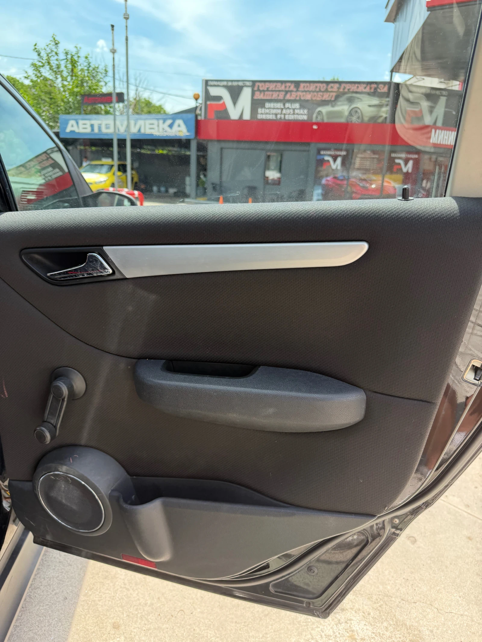 Mercedes-Benz B 150, снимка 13 - Автомобили и джипове - 54822782