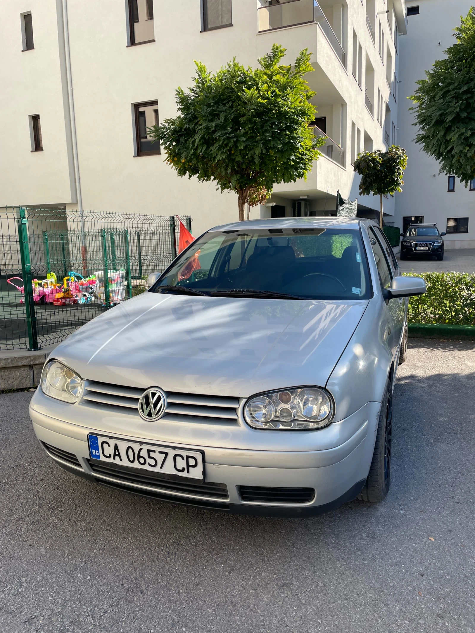 VW Golf 1.8i
