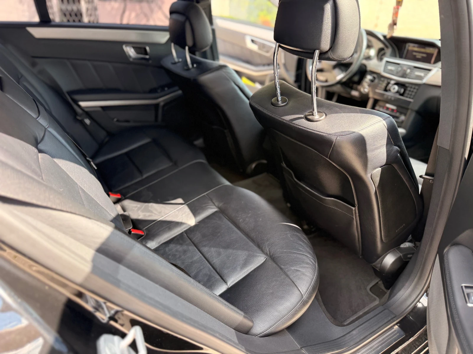 Mercedes-Benz E 350, снимка 9 - Автомобили и джипове - 55628140