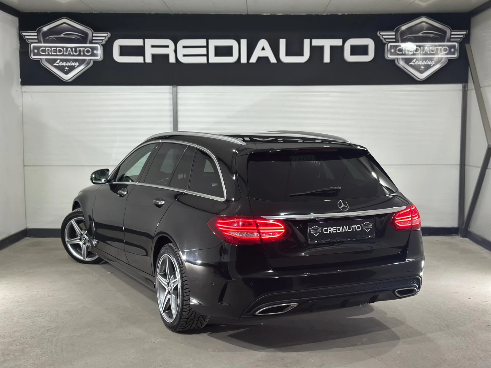 Mercedes-Benz C 250 AMGpack PANO AUTO NAVI  4matic, снимка 4 - Автомобили и джипове - 56129536