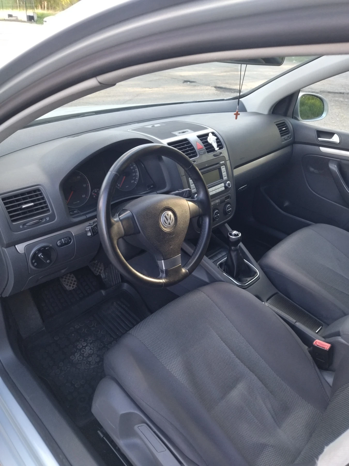 VW Golf 1.9 tdi /105/BLS, снимка 7 - Автомобили и джипове - 56139466